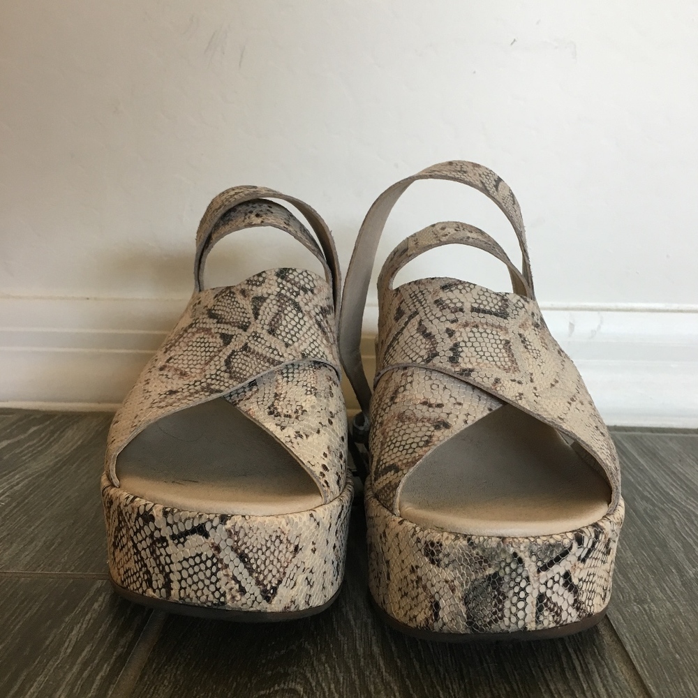 Snakeskin Matisse Platform Sandals